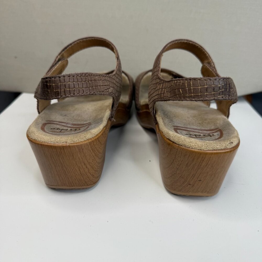 Dansko Heels - Picture 4 of 7
